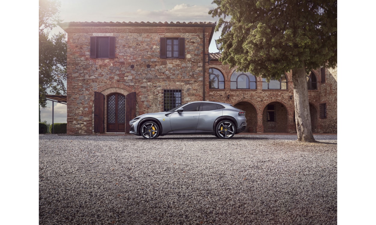 Ferrari Purosangue Sideview Ferrari Purosangue Sideview images