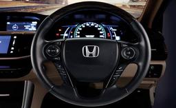 Accord Hybrid Steering Mounted Controls