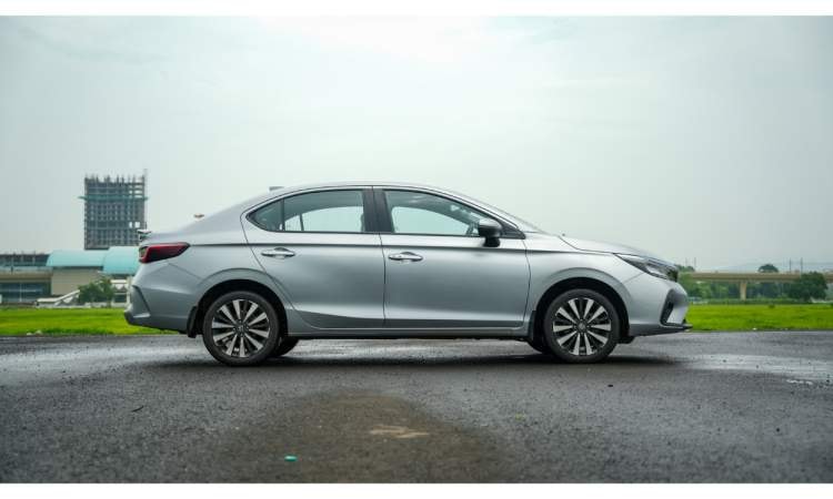 Honda City Ehev Sideview Honda City Ehev Sideview