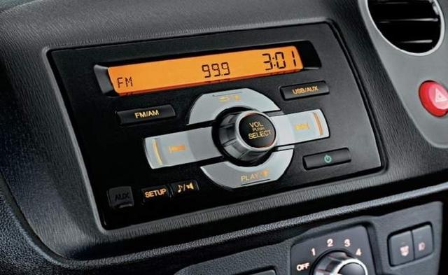 Honda Mobilio Music System