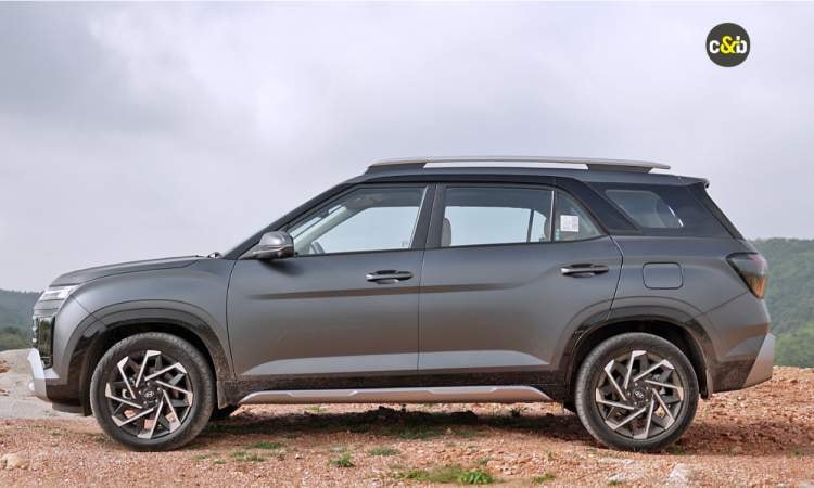 Hyundai Alcazar Sideview Hyundai Alcazar Sideview images