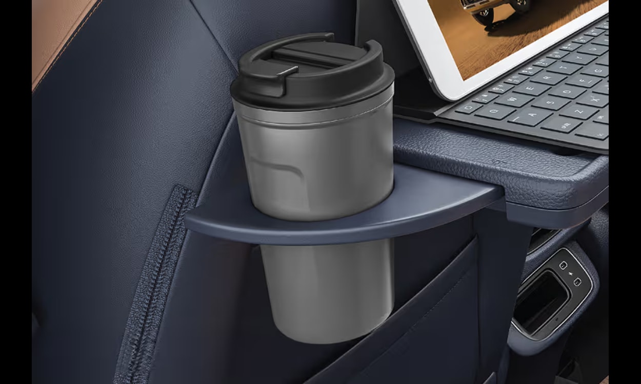 Hyundai alcazar cup Holders Front Hyundai alcazar cup Holders Front images