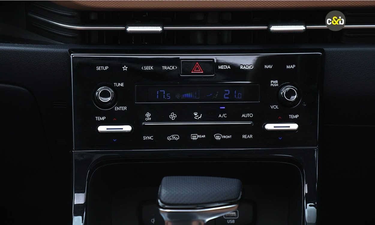 Hyundai Alcazar Instrumental Cluster Hyundai Alcazar Instrumental Cluster images