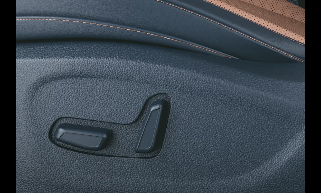 Hyundai alcazar seat Adjustments Control Hyundai alcazar seat Adjustments Control images