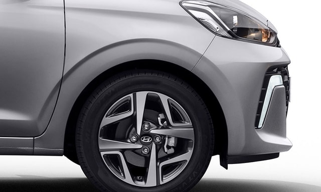 Hyundai_aura_alloy_wheels Hyundai_aura_alloy_wheels