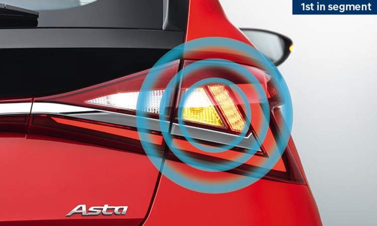 Hyundai_elite_i20_emergency_stop_signal Hyundai_elite_i20_emergency_stop_signal