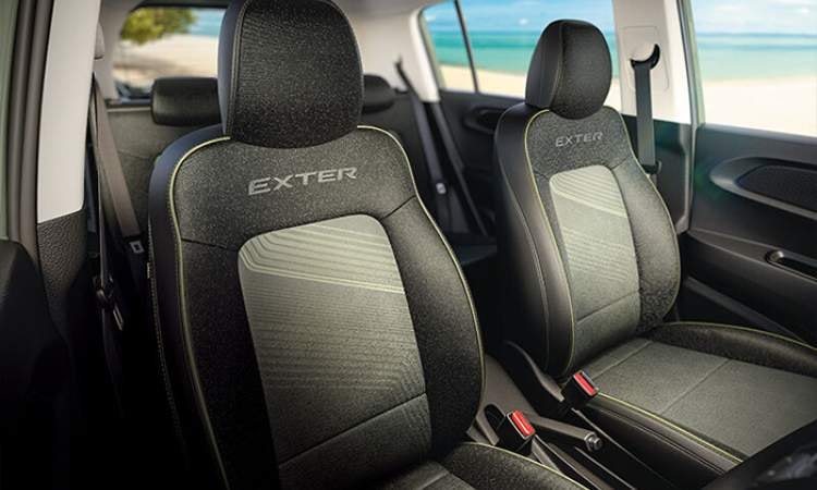 Sporty semi-leatherette upholstery Sporty semi-leatherette upholstery