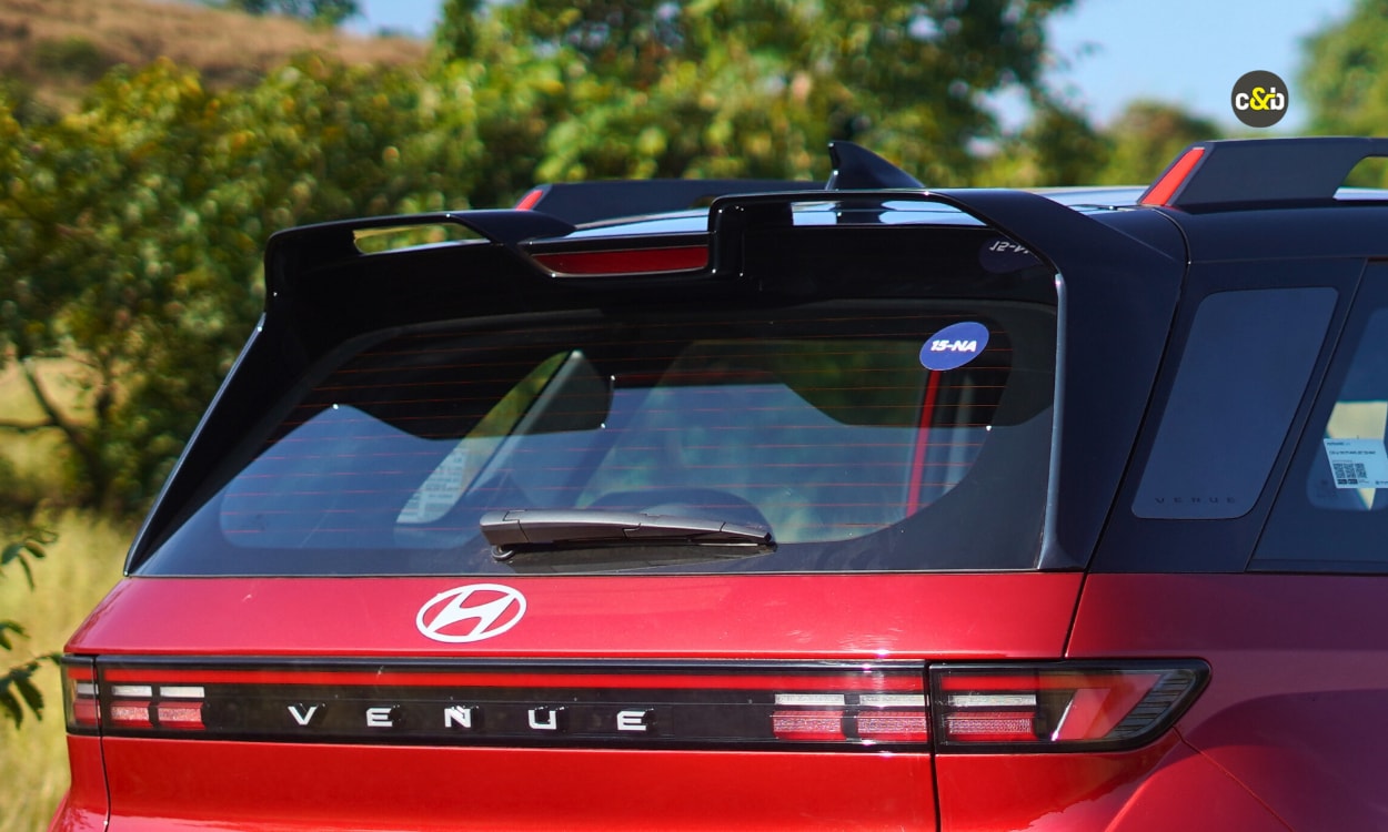 2025 Hyundai Venue N Line Exterior Rear 2025 Hyundai Venue N Line Exterior Rear images