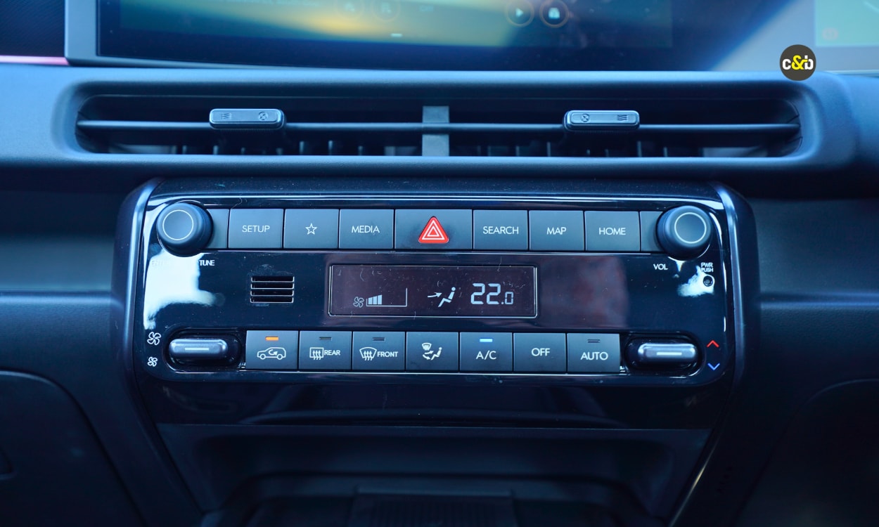 2025 Hyundai Venue N Line Interior Audio Sysytem 2025 Hyundai Venue N Line Interior Audio Sysytem images