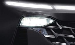  Hyundai Verna Headlight