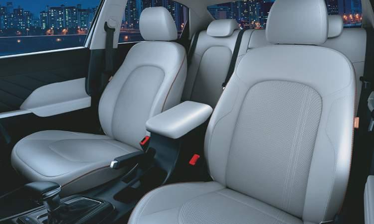  Hyundai Verna Seat