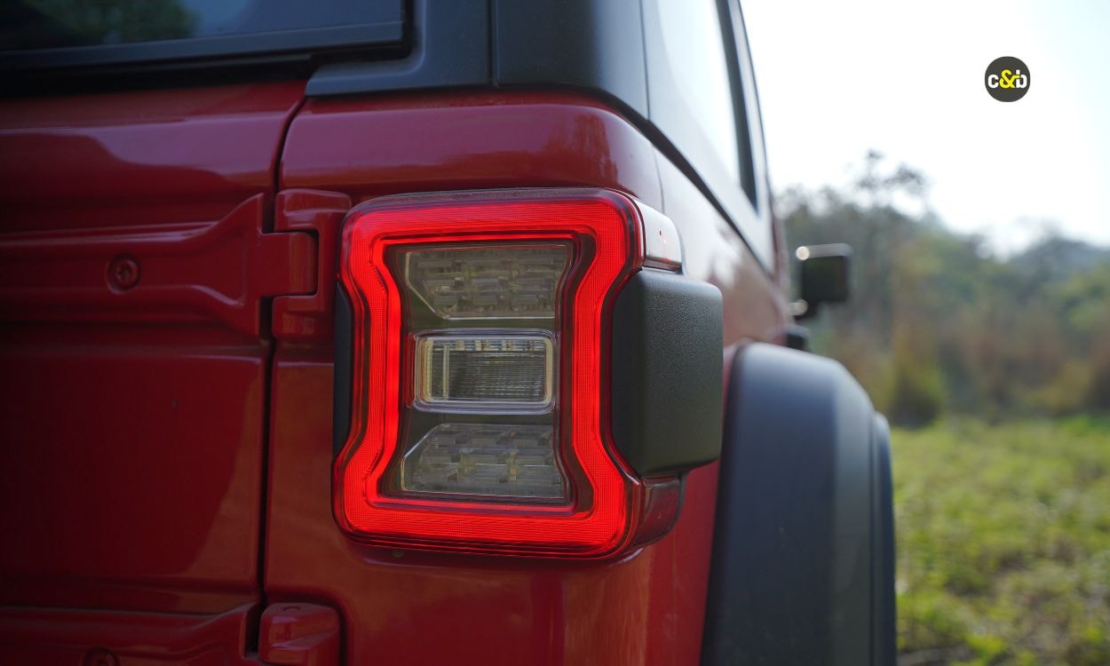Jeep Wrangler Taillight Jeep Wrangler Taillight images