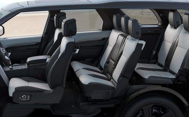 Land Rover Discovery Seating Space