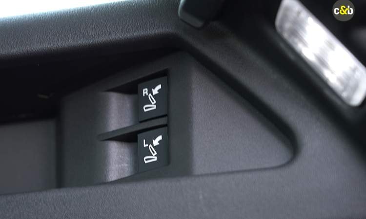 Land Rover Discovery Sport Foldable Seats Function Land Rover Discovery Sport Foldable Seats Function