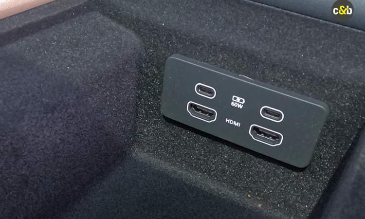 Land Rover Range Rover Charging Point Land Rover Range Rover Charging Point