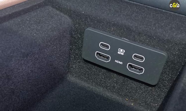 Land Rover Range Rover Charging Point Land Rover Range Rover Charging Point
