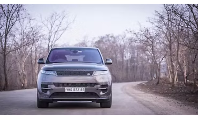 Landrover Range Roversport Front View Landrover Range Roversport Front View