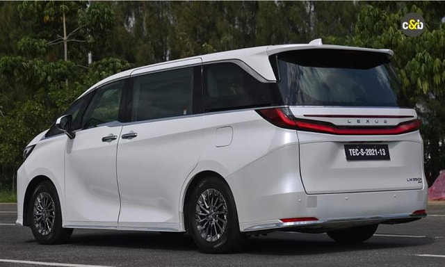 Lexus Lm Rear Look Lexus Lm Rear Look