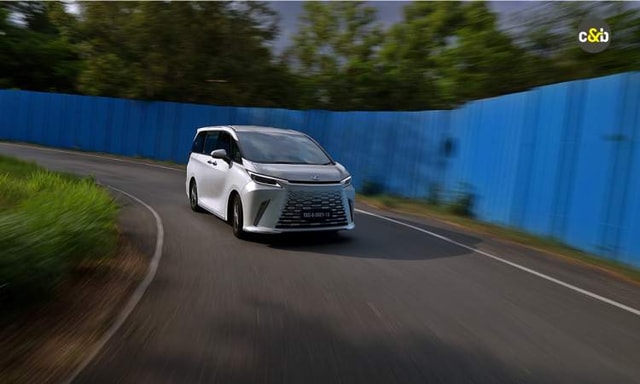 Lexus Lm Rideview 4 Lexus Lm Rideview 4