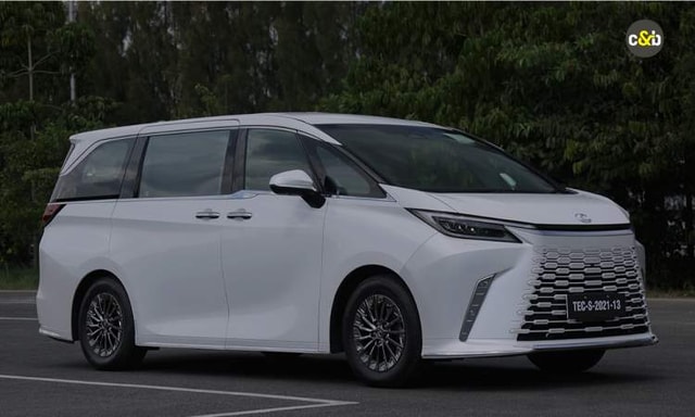 Lexus Lm Rightsideview Lexus Lm Rightsideview