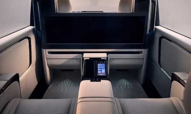 Lexus Lm Spacious Lexus Lm Spacious