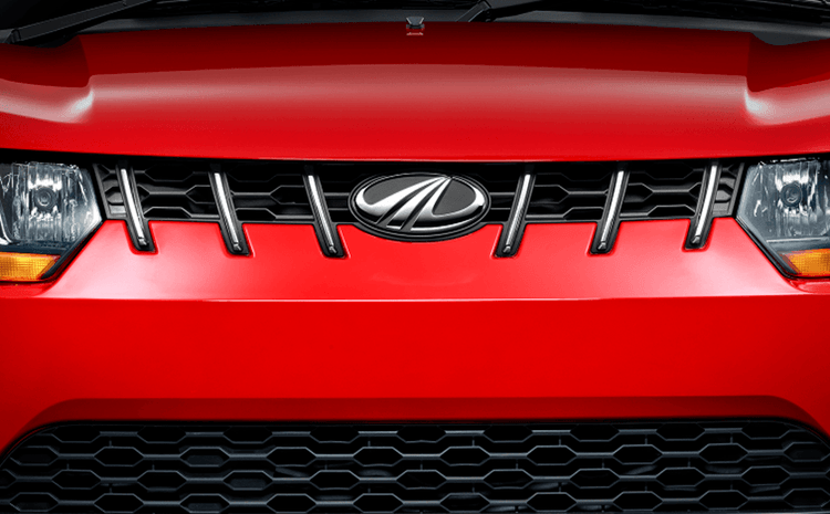 Aggressive Front Grille with Chrome Inserts Aggressive Front Grille with Chrome Inserts