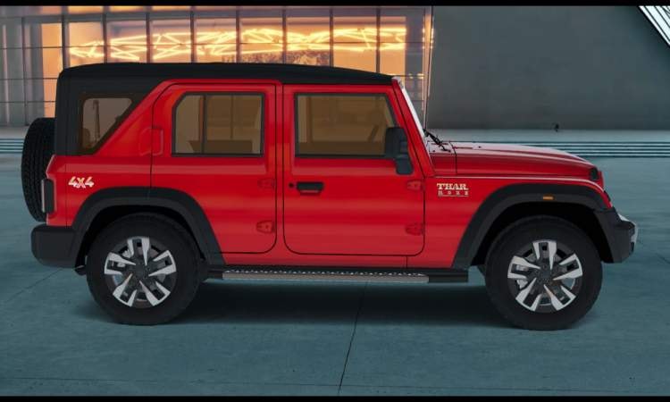 Mahindra Thar Roxx Sideview Mahindra Thar Roxx Sideview images