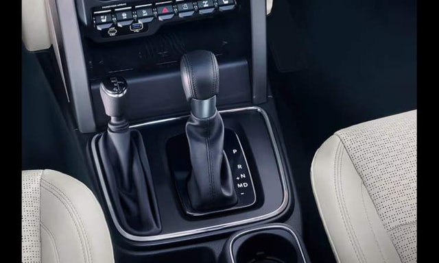 Mahindra Thar Roxx Gear Shifter Mahindra Thar Roxx Gear Shifter