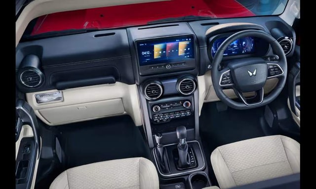Mahindra Thar Roxx Interior Image 2 Mahindra Thar Roxx Interior Image 2