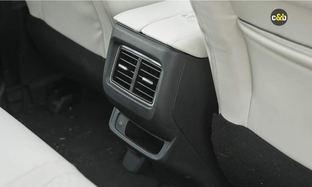 Mahindra Thar Roxx Rear Ac Mahindra Thar Roxx Rear Ac