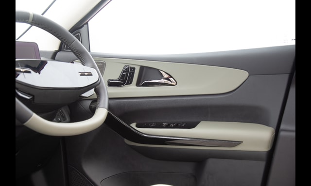 Mahindra Xev 9e Door Mahindra Xev 9e Door