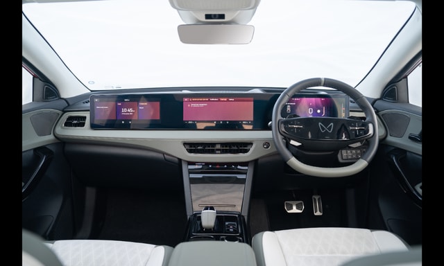 Dual Tone Dashboard Mahindra Xev 9e Dual Tone Dashboard Mahindra Xev 9e