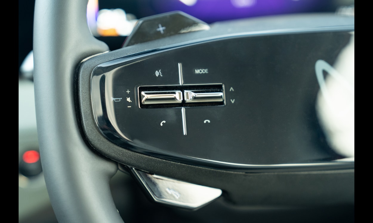 Features Mahindra Xev 9e Features Mahindra Xev 9e