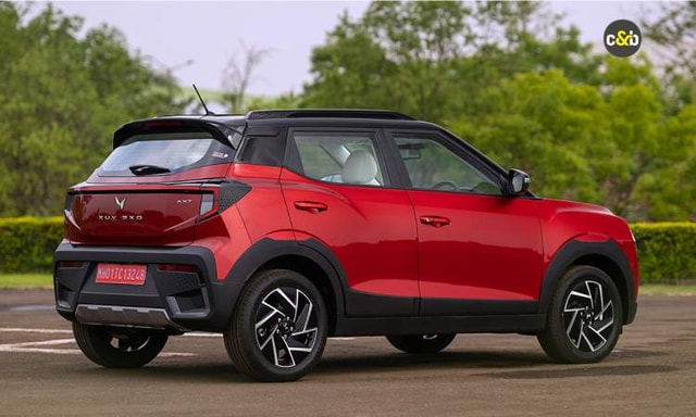 Mahindra 3xo Qyartar Glass Mahindra 3xo Qyartar Glass