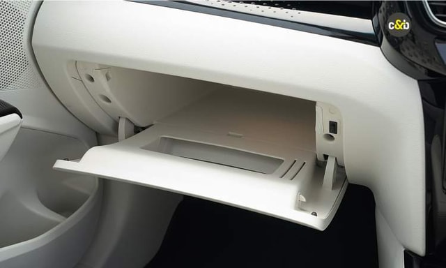 Mahindra 3xo Glovebox Mahindra 3xo Glovebox