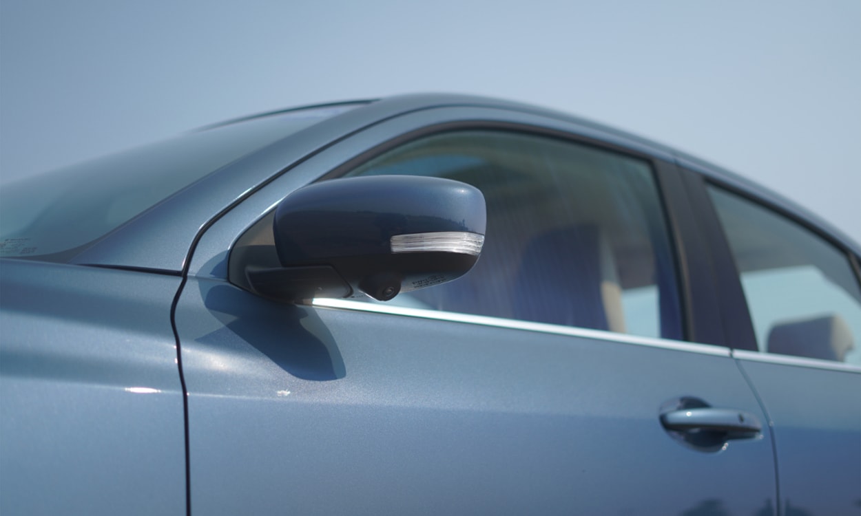 Maruti Suzuki Dzire Blue Orvm Maruti Suzuki Dzire Blue Orvm images