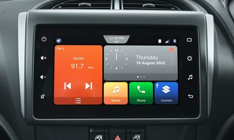 Smartplay Studio with Smartphone Navigation Smartplay Studio with Smartphone Navigation