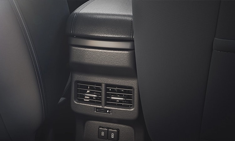 Maruti Suzuki Brezza Rear Ac Maruti Suzuki Brezza Rear Ac