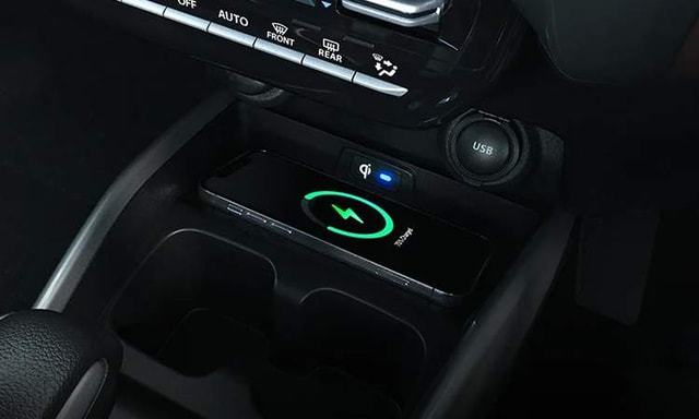 Maruti Suzuki Fronx Wireless Changing Maruti Suzuki Fronx Wireless Changing