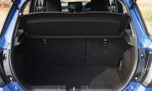 Maruti Suzuki Swift Blue Bootspace Maruti Suzuki Swift Blue Bootspace