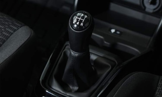 Maruti Suzuki Swift Gear Maruti Suzuki Swift Gear