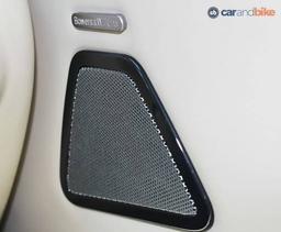 Maserati Quattroporte Speaker