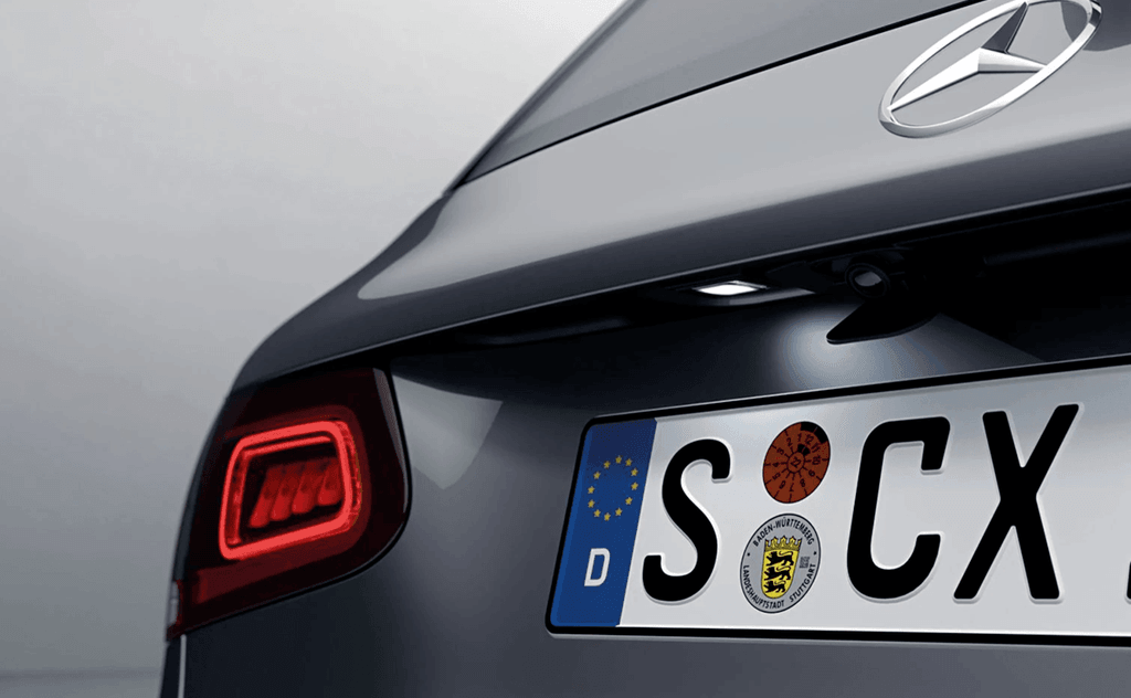 Parking Package with Reversing Camera Parking Package with Reversing Camera