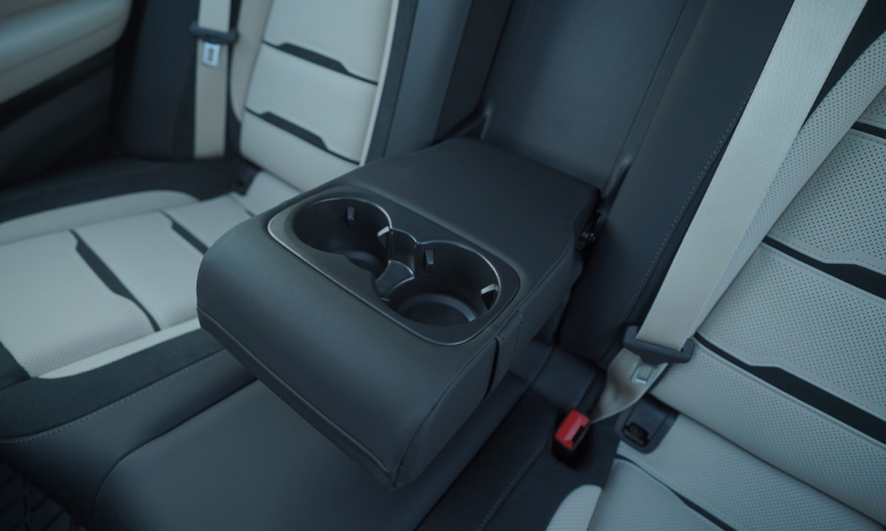 Mercedes Amg Gle 53 Cupholder Mercedes Amg Gle 53 Cupholder images