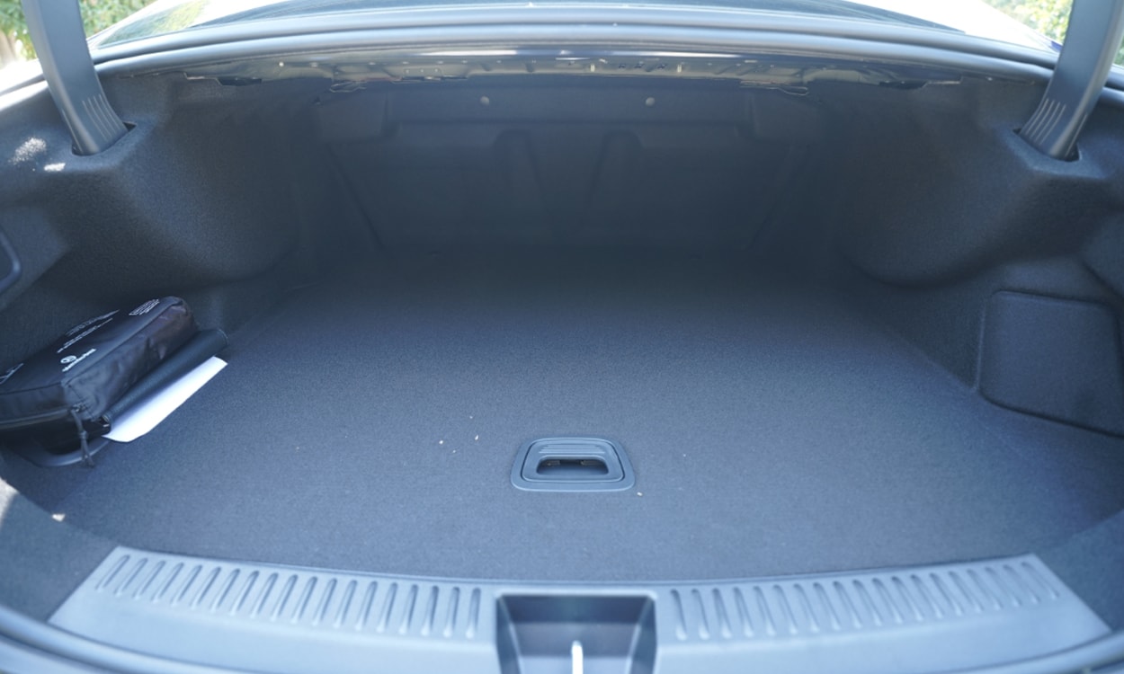 Mercedes E Class Bootspace Mercedes E Class Bootspace images