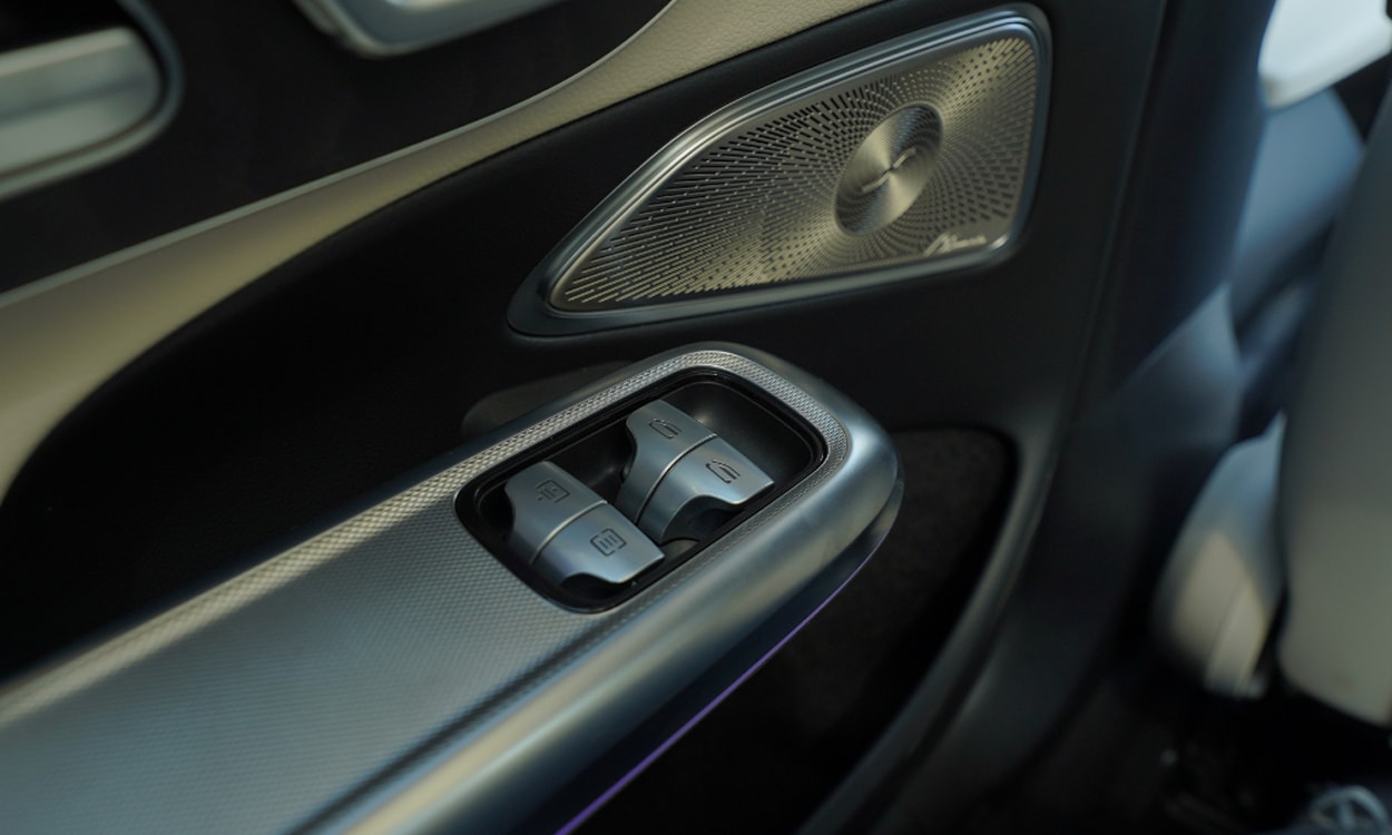 Mercedes E Class Features Mercedes E Class Features images