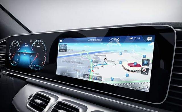 Mercedes Benz Services For Navigation
