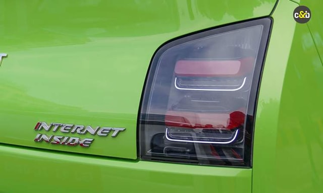 Mg Comet Internet Inside Badge And Rear Lamp Mg Comet Internet Inside Badge And Rear Lamp