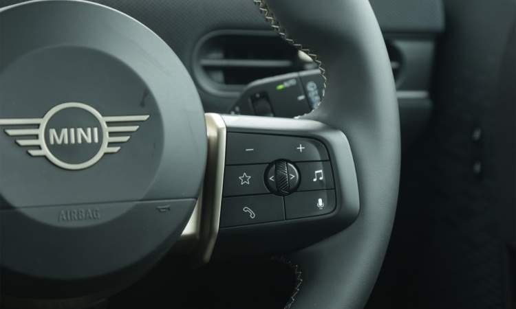 Mini Cooper S Mounted Audio Mini Cooper S Mounted Audio images