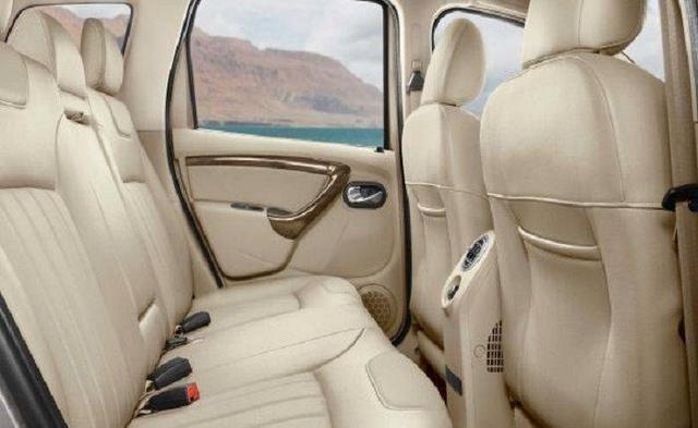 Nissan Terrano Seats